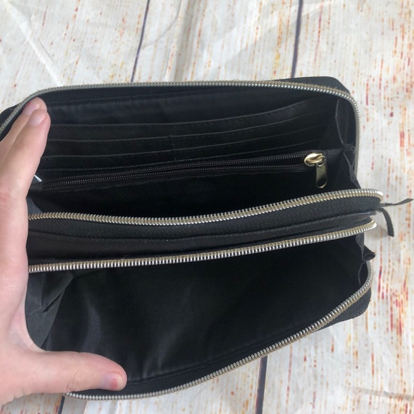 Wallet - Picture 3 of 4